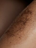 Coffee Shea Peeling - Oczyszczenie i Nawilżenie Suchej Skóry